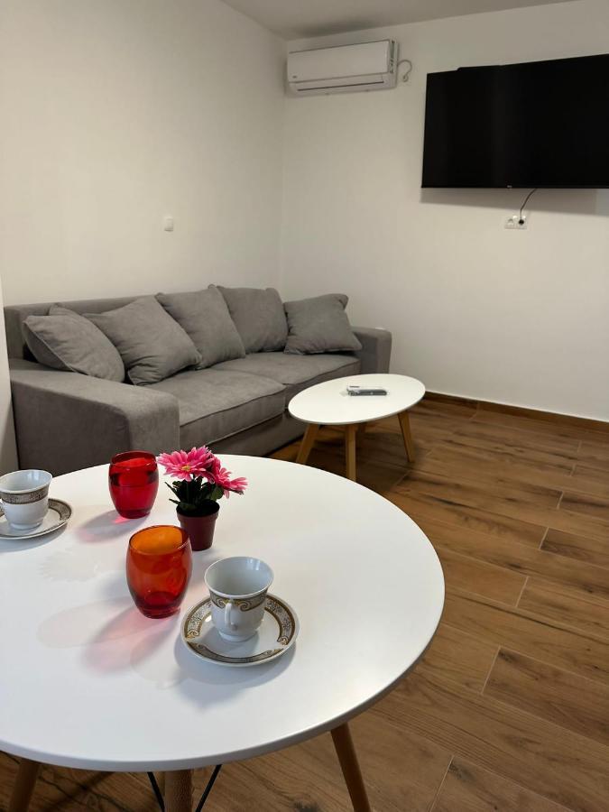 Guest House Ivan Donji Zemunik 外观 照片